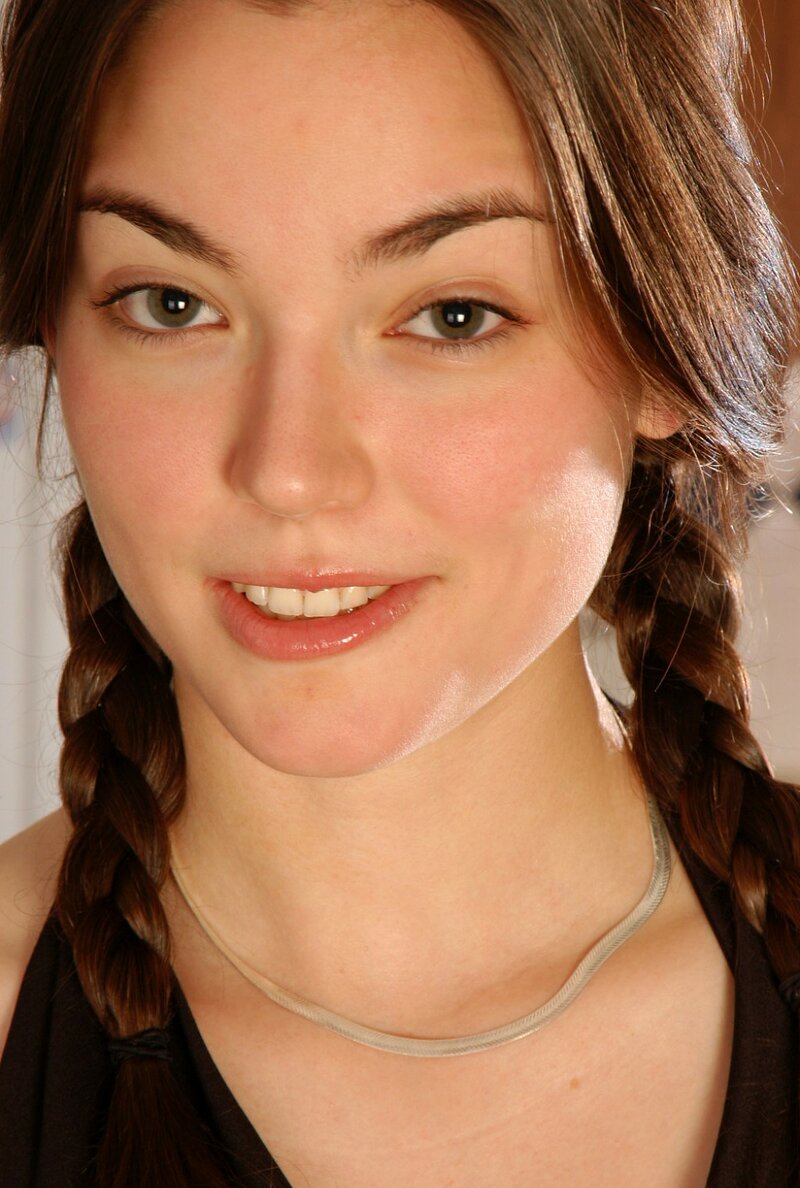 Елена, 22 года, 1 размер груди